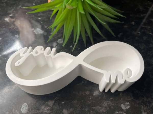 Y&M Resin Jar - Image 3