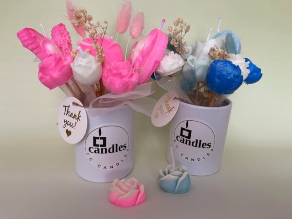 Blue flowers bouquet - Image 2