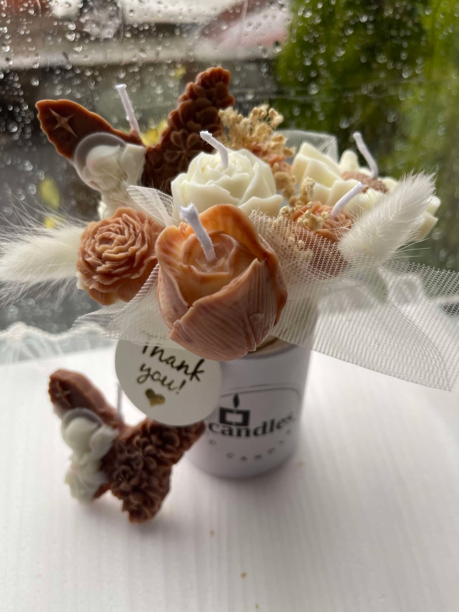 Light brown bouquet