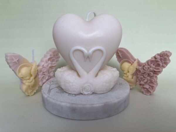 Swan Heart Candle - Image 2
