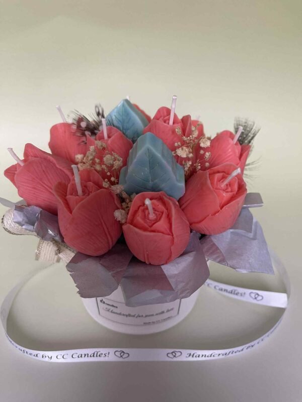 Red Tulip Bouquet - Image 3